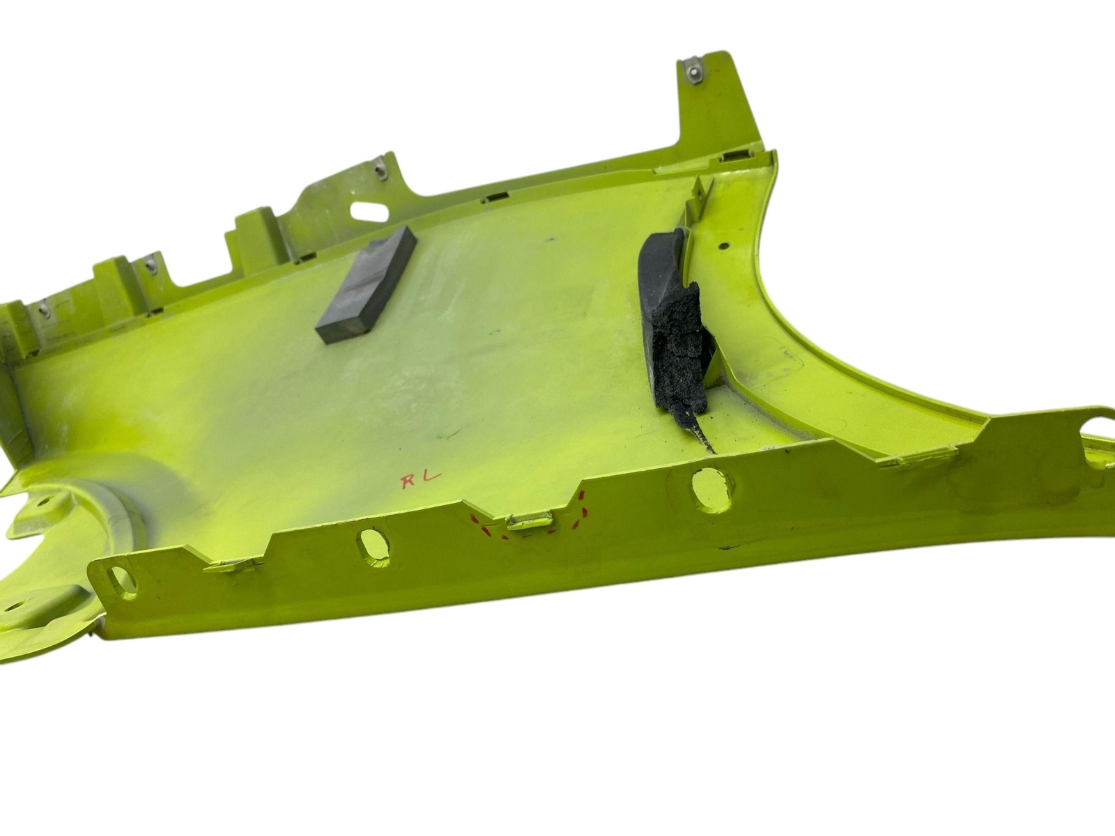 2019 2020 2021 MCLAREN 600LT LEFT REAR LOWER QUARTER PANEL COVER *BROKEN TAB*