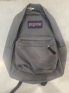 dark gray jansport backpack