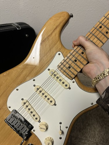 Fender Stratocaster 1999-2000 Made In USA - Picture 5 of 24