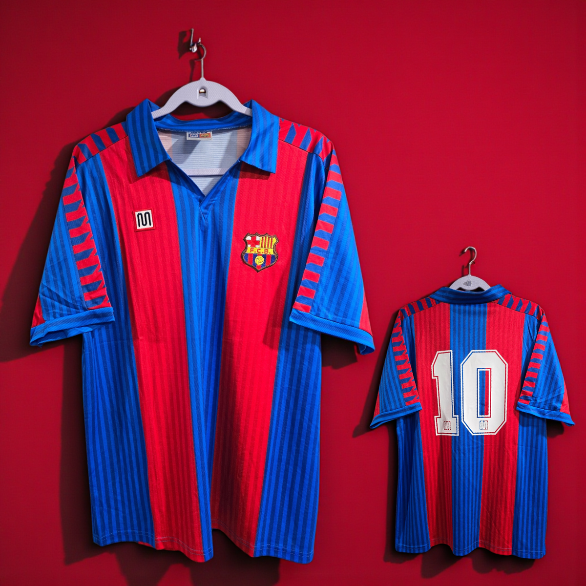 Barcelona HOME 83/84 - Retro - Football Soccer - MARADONA # 10