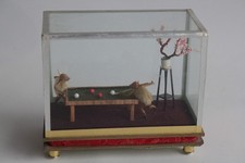 Diorama Affen Billard Insekten Zikaden China Taxidermie (66831)