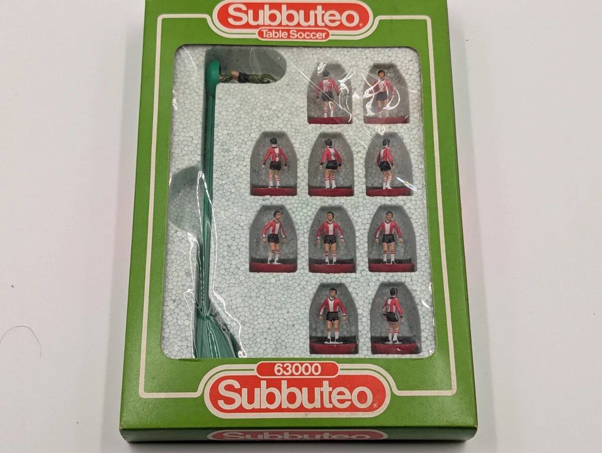 ÉQUIPE DE FOOTBALL SOUTHAMPTON SUBBUTEO LW LÉGÈRE REF 751