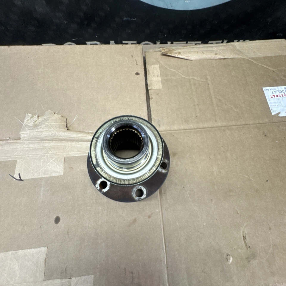 05-17 Infiniti G35 M35 M45 QX50 QX70 AWD brida diferencial trasero 38210-EG006 Foto 2 de 4