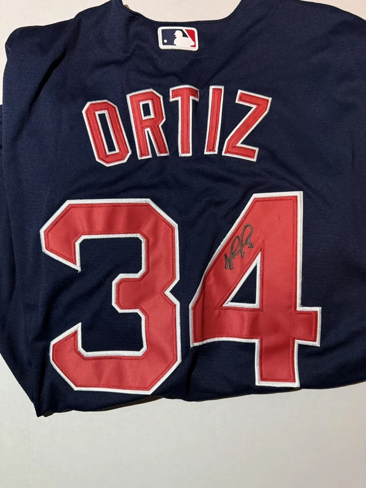 David Ortiz Signed Jersey - Image 2 of 4