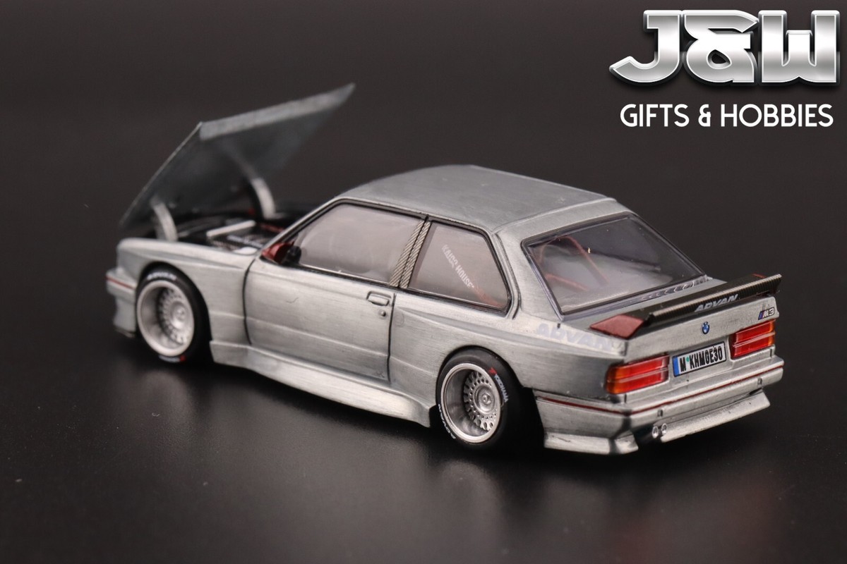 Kaido House x Mini GT BMW M3 (E30) Kaido GT V1 #162 1/64