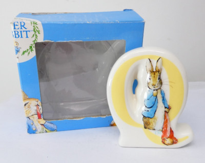 Peter Hase Buchstabe Q Keramik Figur mit Box Beatrix Potter
