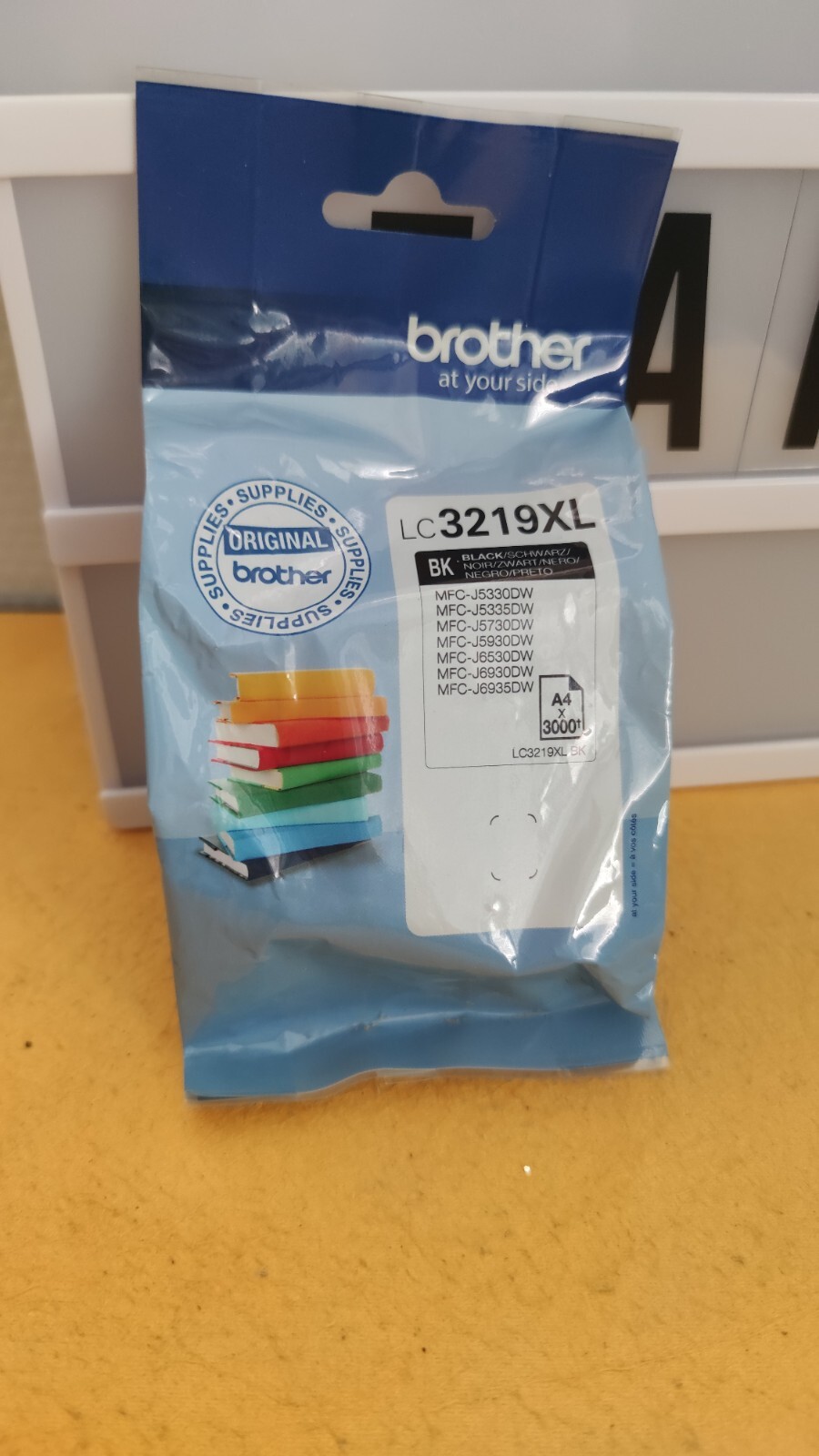 Brother LC3219XL noir cartouche authentique évite les bavures d'impression