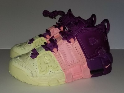 nike air more uptempo lucky charms