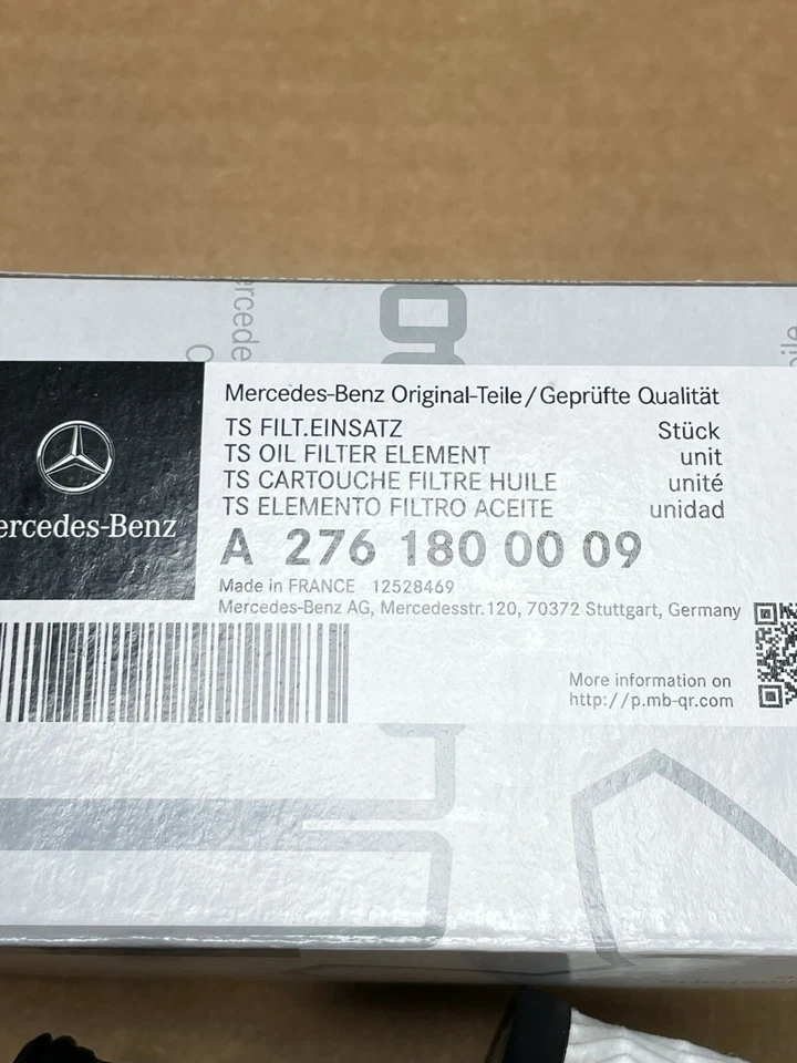 Mercedes Benz Genuine C CL CLS E GL GLC GLE GLK GLS ML R S Engine Oil Filter Kit - Image 2 of 3