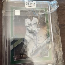 2021 Topps Clearly Authentic Autographs - Lewin Diaz #CAA-LD Green /99 (AU, RC)
