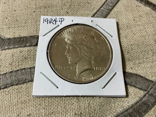 1924-P Peace Dollar 90% fine silver uncertified and ungraded