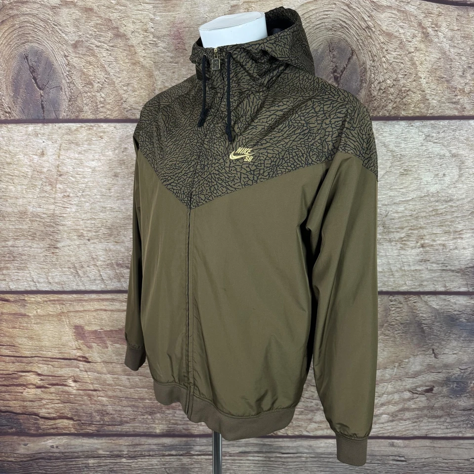 Nike SB Chaqueta Para Hombres Mediana Marrón Con Capucha Cortavientos Estampado Elefante Patín Foto 3 de 4