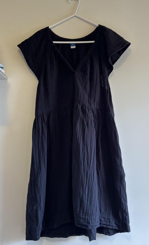 Old Navy Mini Dress- Womens Sz Med -Black 100% Cotton -Babydoll tiered V-neck