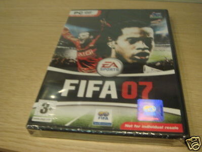 FIFA 07 per PC - NUOVO/SIGILLATO - SPEDIZIONE GRATUITA UK - Foto 1 di 1