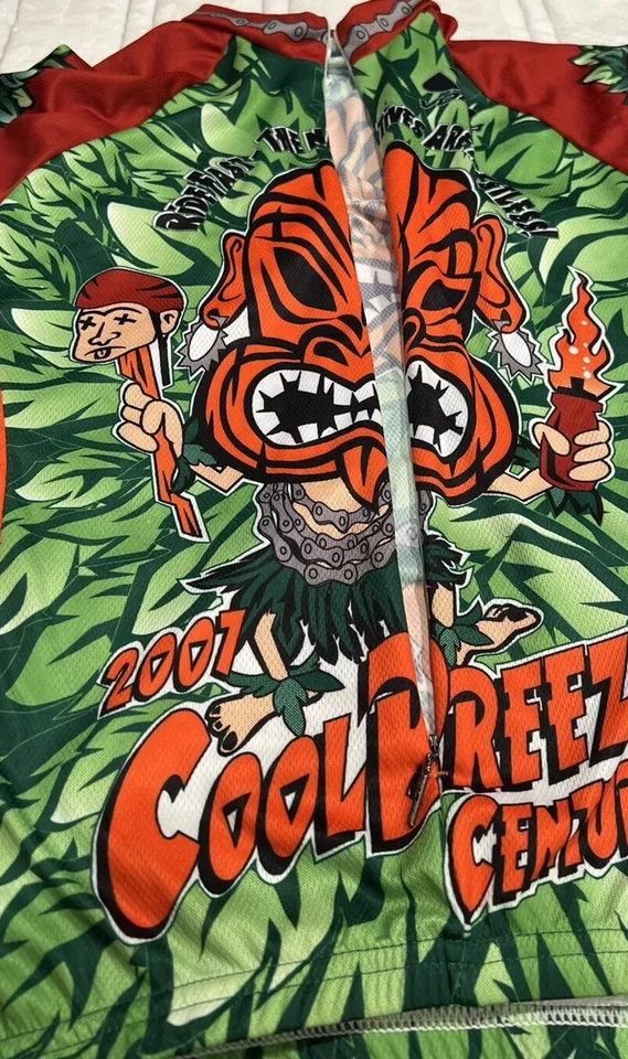 Camiseta Voler Cycling 3 bolsos zíper completo 2007 Cool Breeze Century feminina média - Imagem 4 de 4