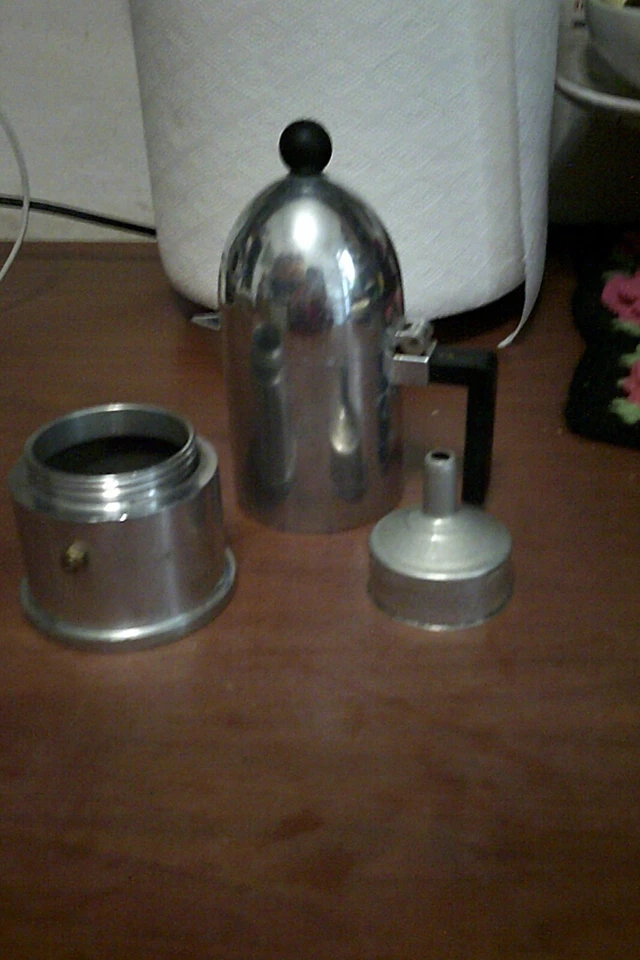 caffettiera ALESSI NON DISPONIBILE - Immagine 3 di 4