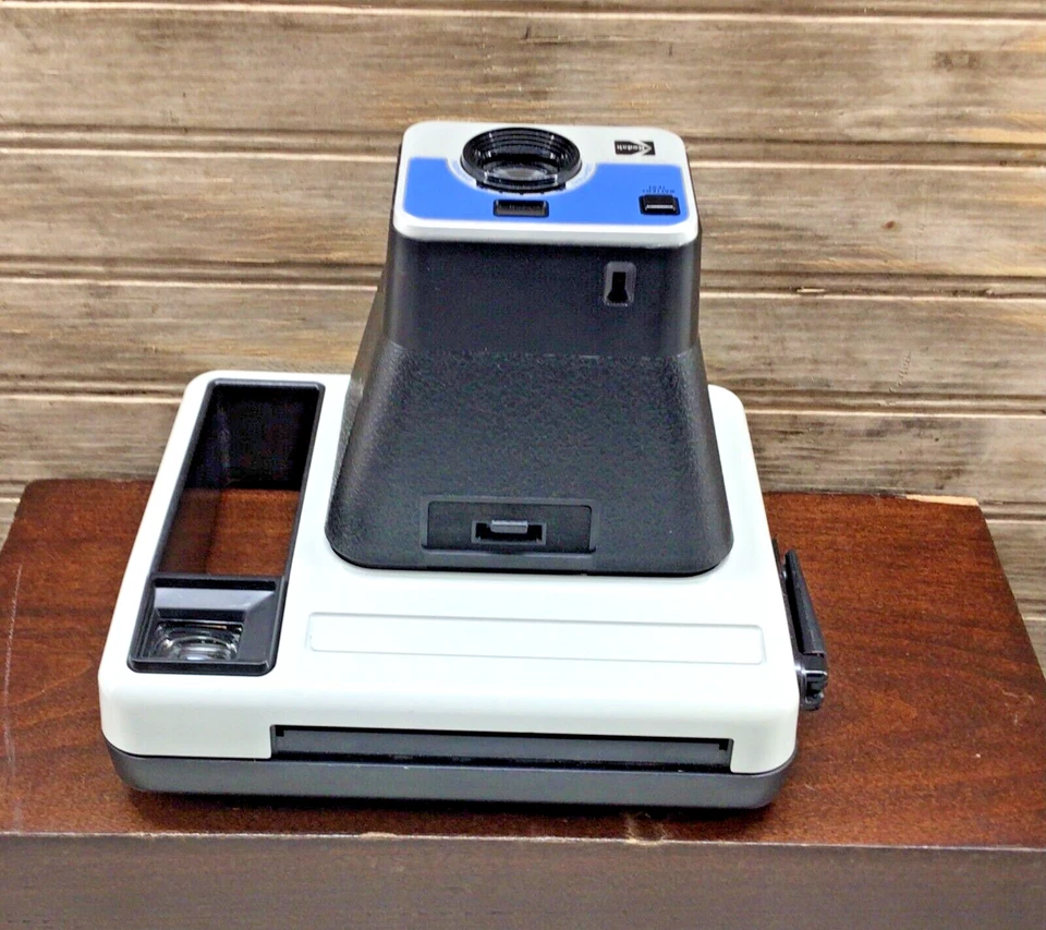The Handle KODAK Instant Camera Collectable Vintage NOT TESTED - Image 2 of 4