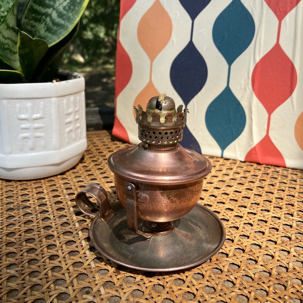 Small Vintage Copper Metal Swivel Oil Lamp w/Finger Loop | eBay Small Vintage Copper Metal Swivel Oil Lamp w/Finger Loop | eBay