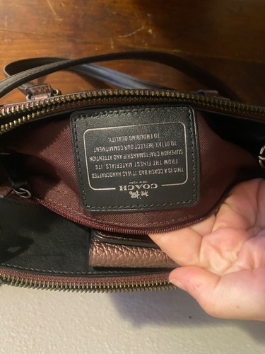 Coach Stanton Carryall 26 in Pebble Leather Metallic Burgundy 36877 - Picture 13 of 20