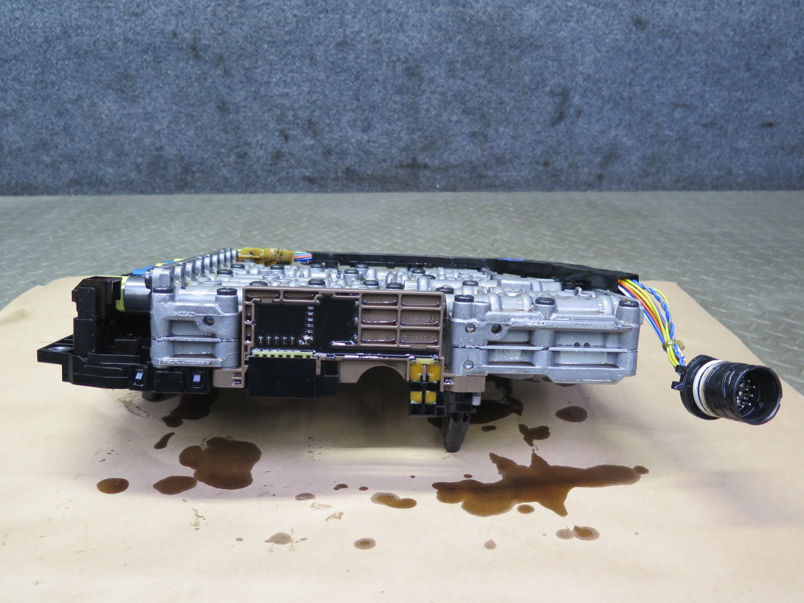 2006-2012 BENTLEY FLYING SPUR AUTOMATIC TRANSMISSION VALVE BODY MECHATRONIC