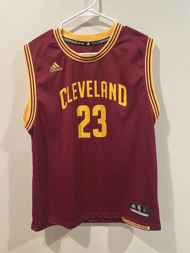 LeBron James #23 Cleveland Cavaliers NBA Vintage Adidas Jersey Youth Size XL