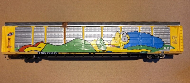 Ho Scale Autorack Northwestern "Marge Simpson" Weathered