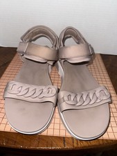 Fitflop Womens Size 9/41 Heda Chain Back Strap Sandals Mink Tan Color