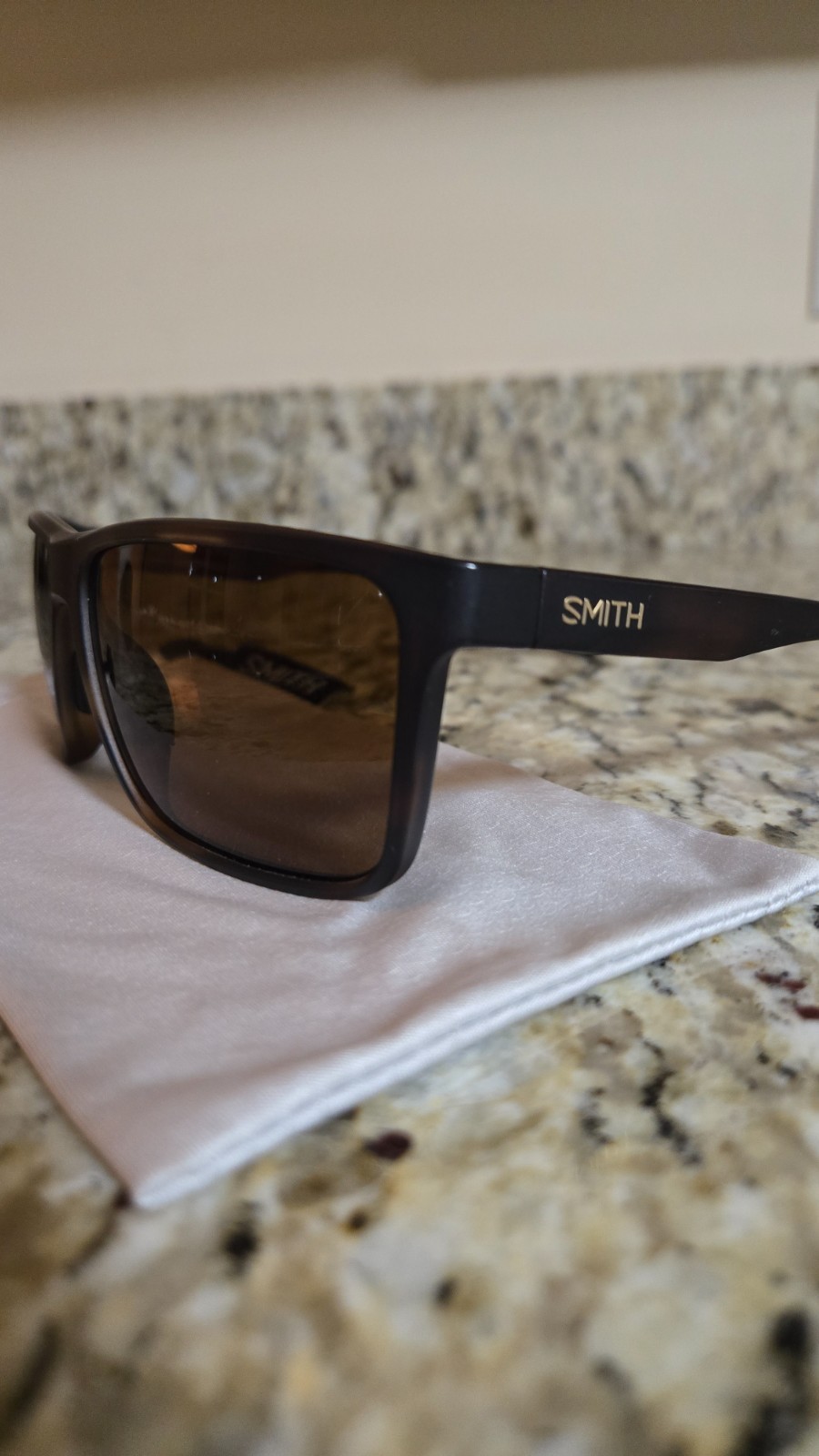 Smith Riptide PERFECT CONDITION, Matte Tortoise F… - image 1