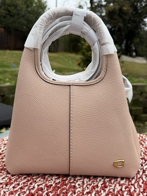 Coach Lana Shoulder Bag 23