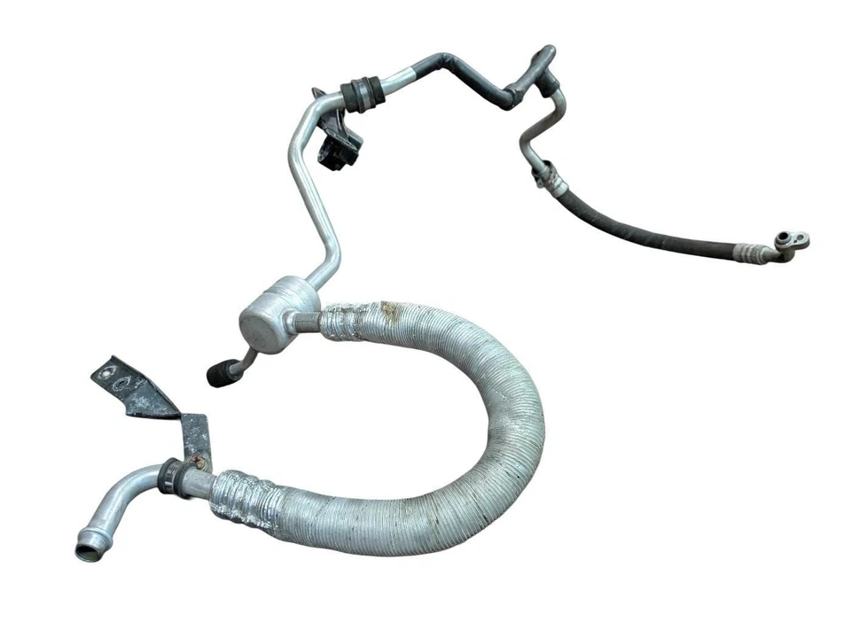 2002-04 Volkswagen Golf R32 Jetta GLI AC Air Conditioning Hose Line 1J1820743AK Foto 3 de 4