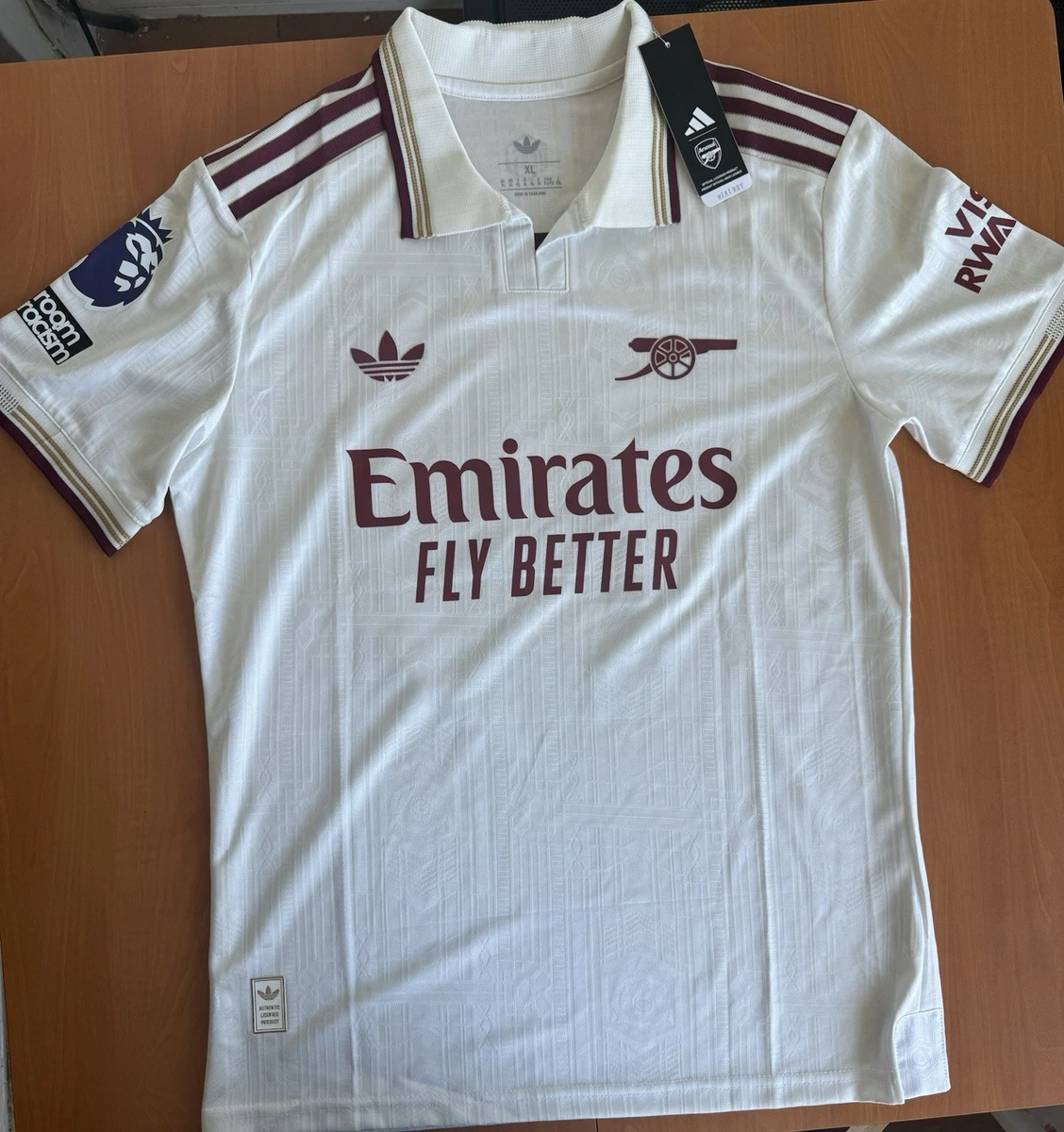 Arsenal présente son maillot domicile 2016-17 ! - Maillots football