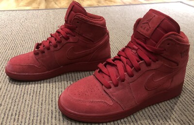red october jordan 1