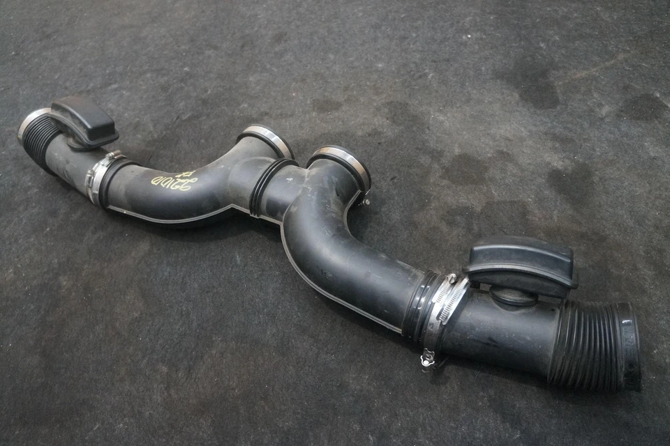 Manguera doble conducto filtrado filtro de aire 13717516959 OEM Rolls Royce Phantom 2004 Foto 2 de 4