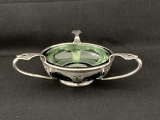Arti e Mestieri Sale in Argento Sterling di Kate Harris.