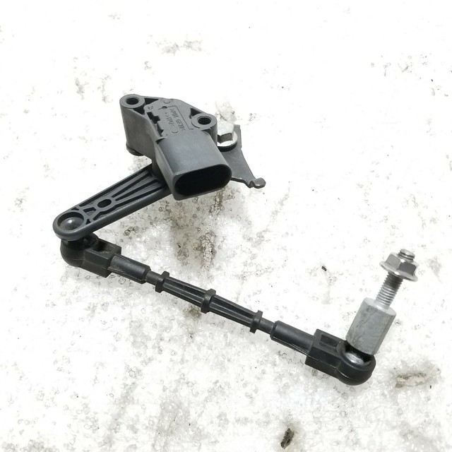 AUDI A4 A5 S4 S5 RS5 B9 REAR LEFT HEADLIGHT HEIGHT LEVELING SENSOR