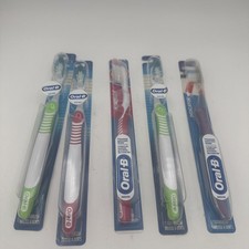 Lot Of 5 Oral-B adult Manual Toothbrush Complete Indicator Soft  Sensitive New
