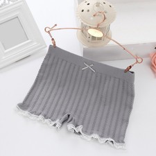 Comfortable Flat Women Underwear with Fresh Lace Trim Four Seasons Safety Pants