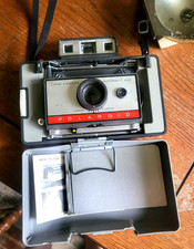 Vintage Polaroid 220 Land Camera, Flash 268, M-3 Flashbulbs, Manual, Case, etc.