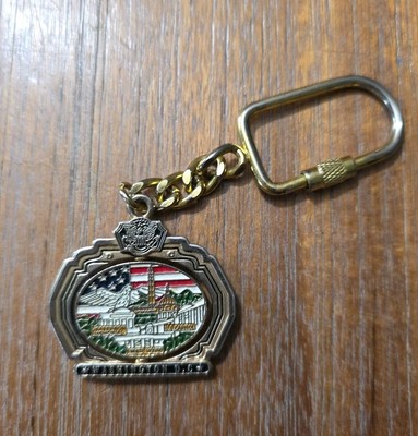 Washington DC Spinner Keychain  Gold Tone Vintage Souvenir Capitol Key Chain