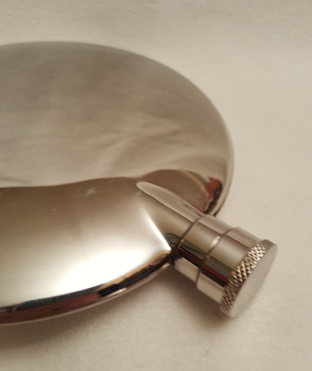THE ORIGINAL DALVEY GOLF FLASK Vintage 1985 -Grants Of
