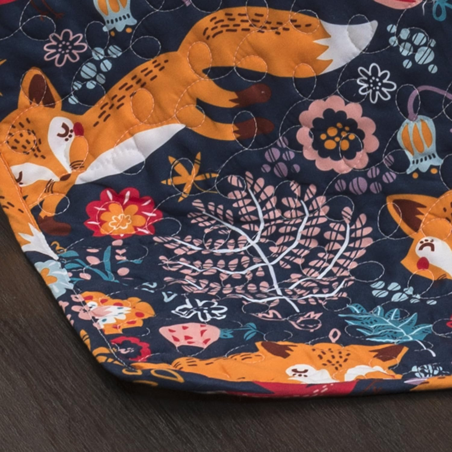 Pixie Fox Reversible Quilt Set, 4 Piece Set, Full/ Queen, Navy & Orange - Beddin