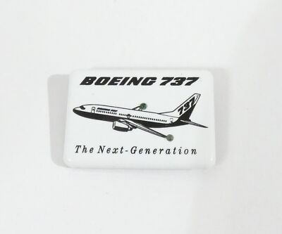 BOEING 737 THE NEXT-GENERATION LIGHTS UP PIN NIP
