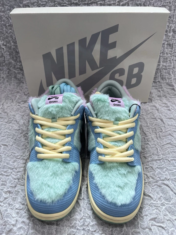Nike Verdy x Dunk SB Low Visty,size 11 - Image 2 of 4