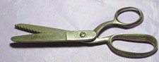 Vintage Wilkinson Junior Pinking Shears Scissors Sheffield 