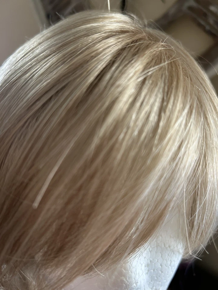 Serena Orchid Rene of Paris Wigs SUGAR COOKIE NEW IN BOX with TAG - Image 3 of 4