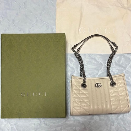 GUCCI GG Marmont Matelasse Leather Small Tote Chain Shoulder Bag Off White Gold