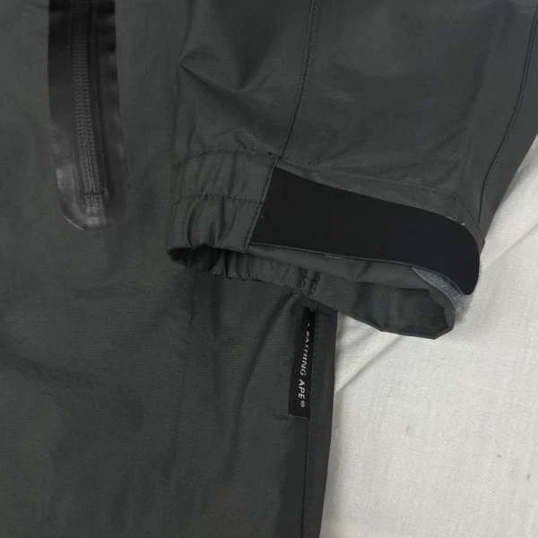 A BATHING APE (BAPE) Giacca con cappuccio A Bathing Ape Bape 3 strati nylon nero grigio taglia L