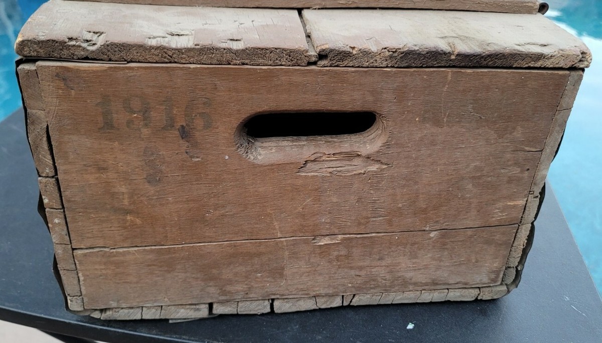 Anheuser Busch Crate Pre Prohibition Beer Box Wood 1916 Budweiser