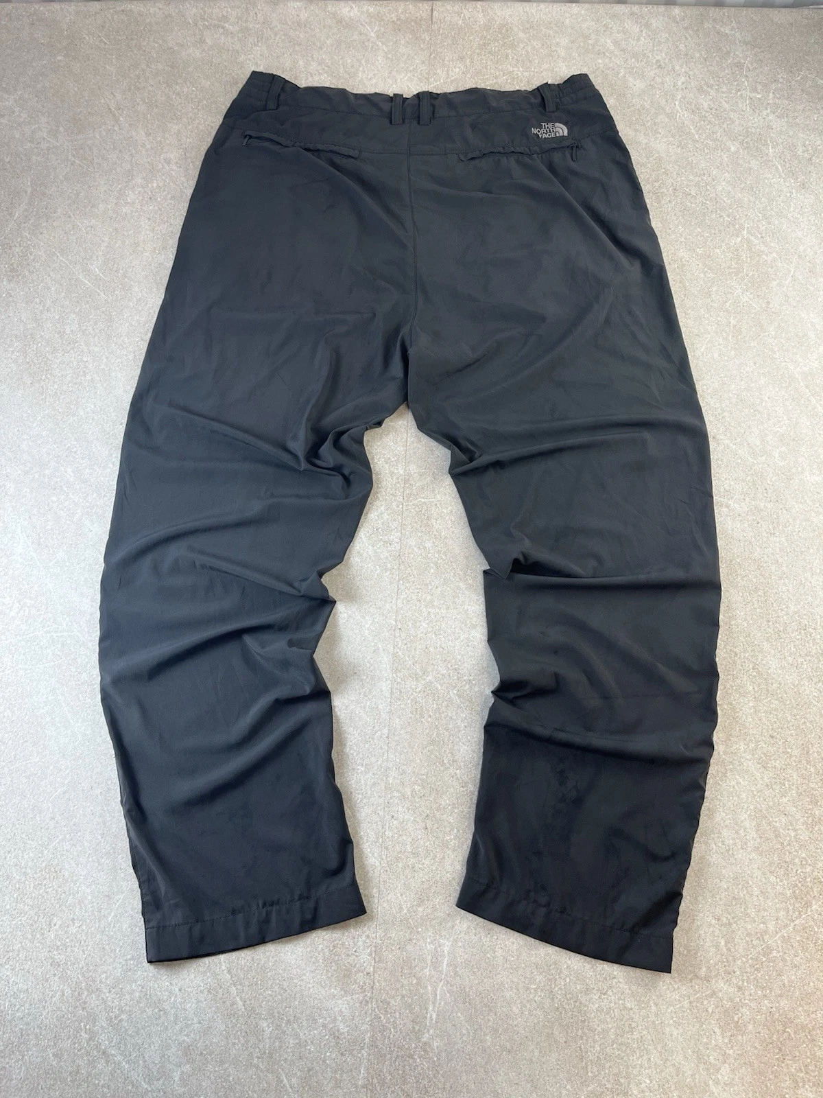 The North Face Hiking Trousers Grey Nylon Stretch Outdoor Mens 38W Trekking
Opens in a new window or