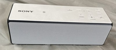 Sony SRS-X33 Personal Audio Bluetooth Speaker Aux Input Tested Working No Cord